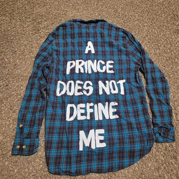 Aladdin Cakeworthy Plaid Women's Medium Jasmine A Prince Does Not Define Me - Picture 5 of 15